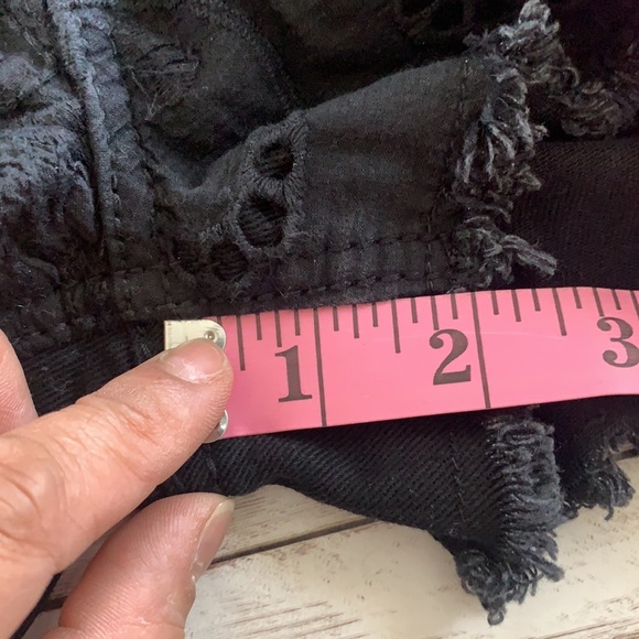 2B Bebe Black Eyelet Lace Overlay Distressed Jean Shorts - Picture 7 of 8